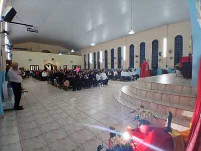 Bairro Cristo Rei celebra Pentecostes com missa especial e consagração dos dizimistas